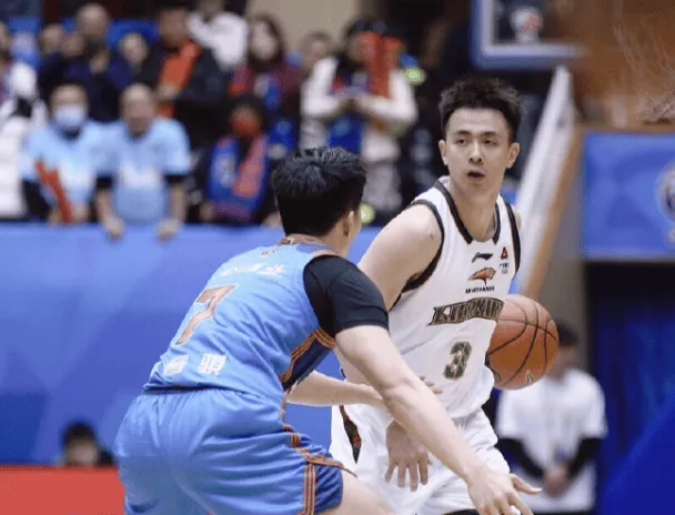 海洋之神590线路检测中心-赵继伟工作室发文：这一路很艰难，非常感谢所有支持的球迷